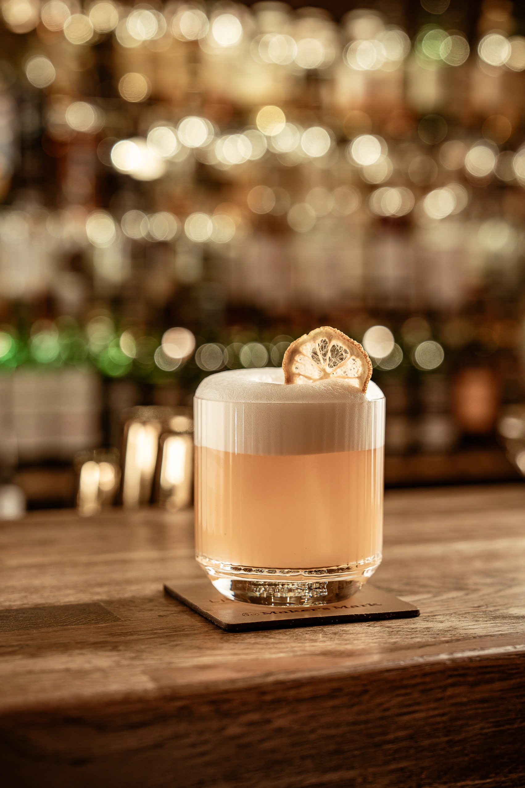 Boston Sour mit Zitronenscheibe